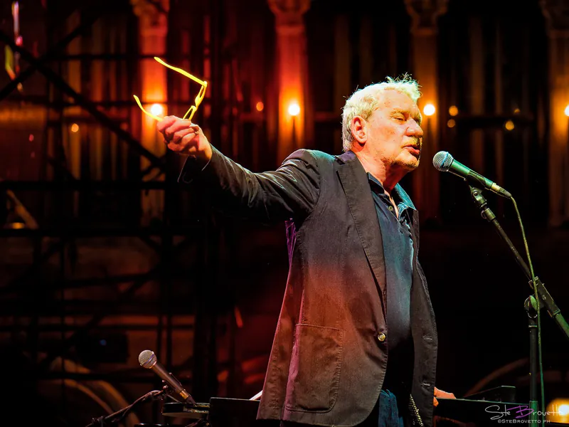 Paolo Conte durante il concerto · Paolo Conte, Piazza San Marco, Venezia